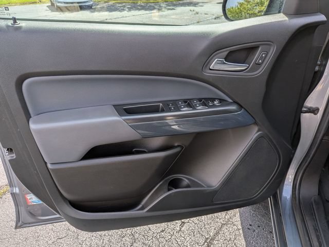 2022 Chevrolet Colorado Z71 - Photo 12