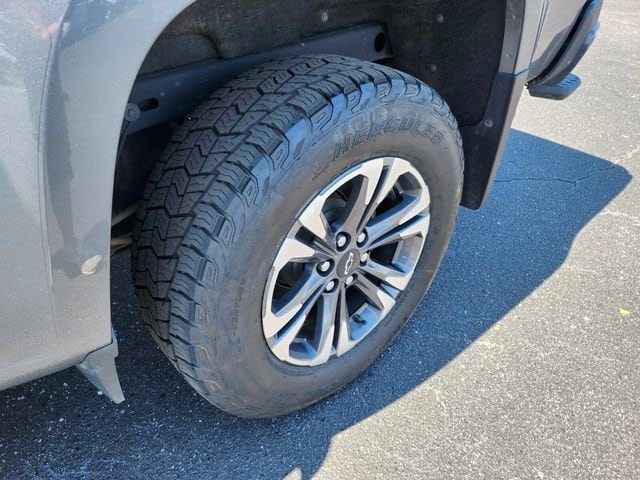 2022 Chevrolet Colorado Z71 - Photo 8