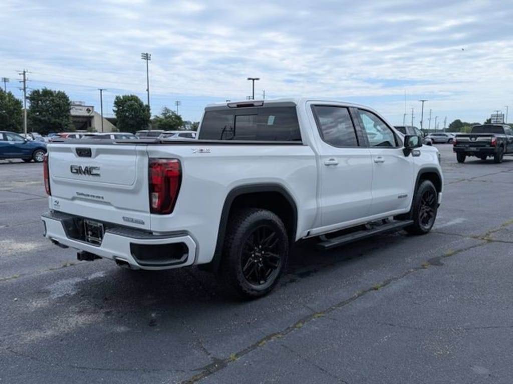 Used 2022 GMC Sierra 1500 Elevation Truck