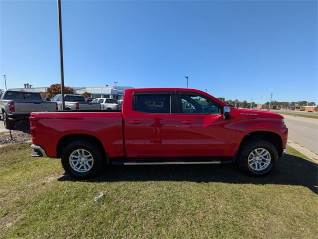 Used 2021 Chevrolet Silverado 1500 LT Truck