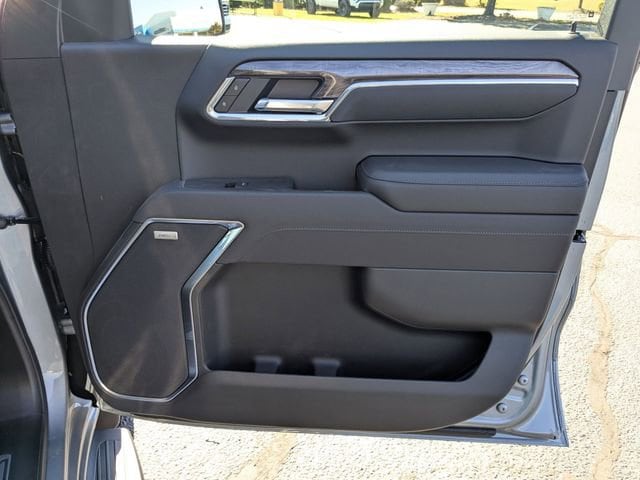 2026 Chevrolet Silverado 1500 LTZ - Photo 34