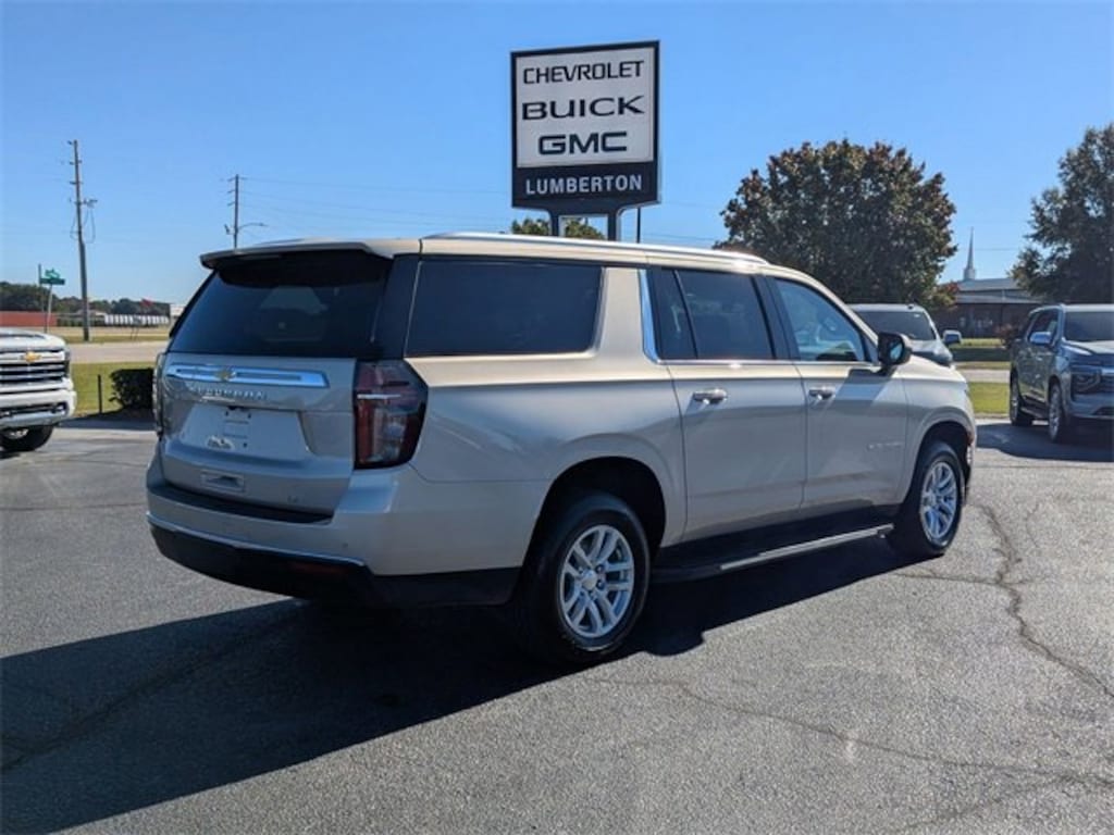 Used 2024 Chevrolet Suburban LT SUV