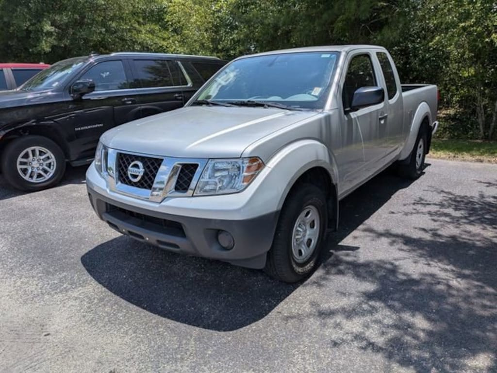 Used 2019 Nissan Frontier S
