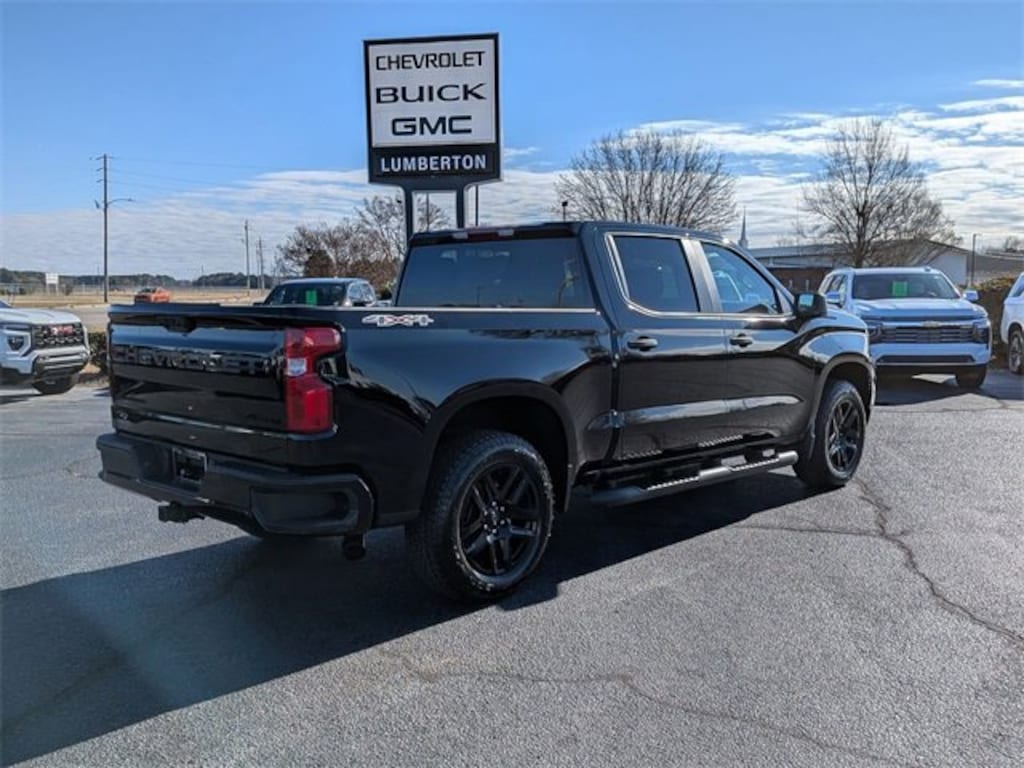 New 2026 Chevrolet Silverado 1500 Custom Truck