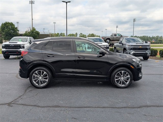 2023 Buick Encore GX Select photo 2