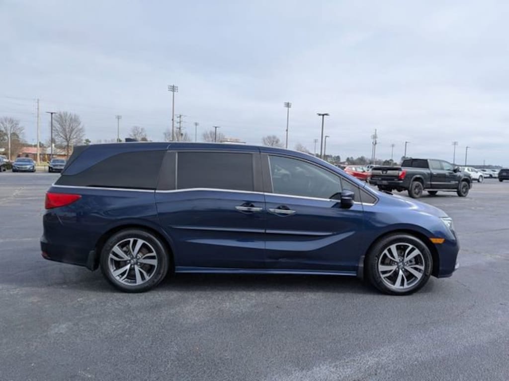Used 2023 Honda Odyssey Touring