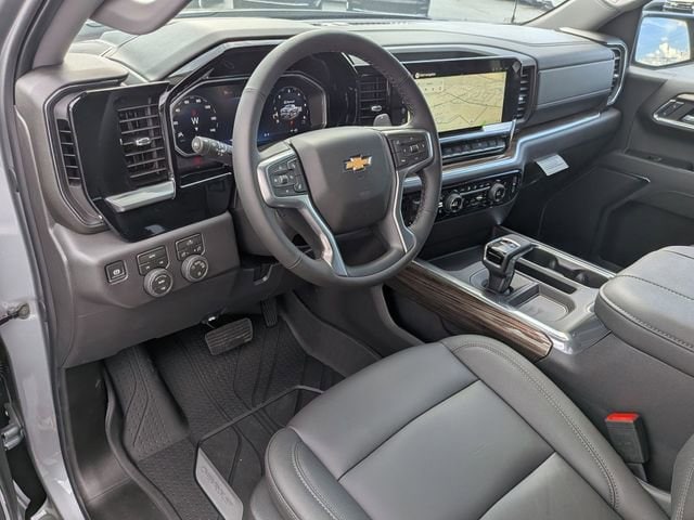 2026 Chevrolet Silverado 1500 LT - Photo 16