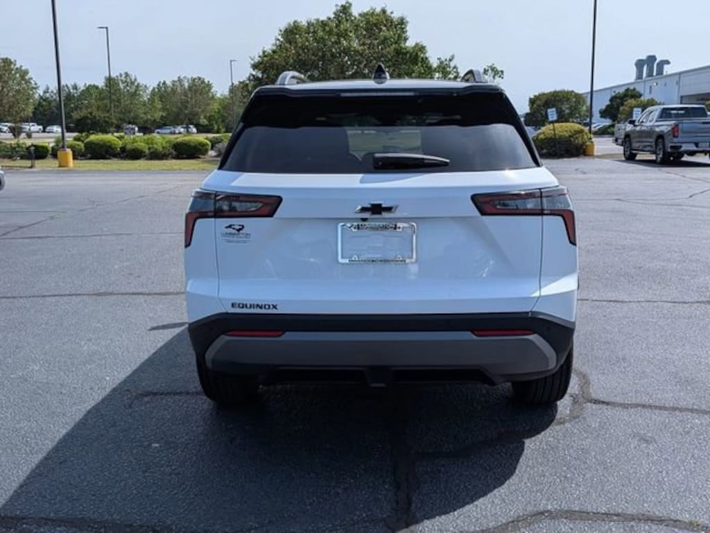 New 2026 Chevrolet Equinox LT SUV