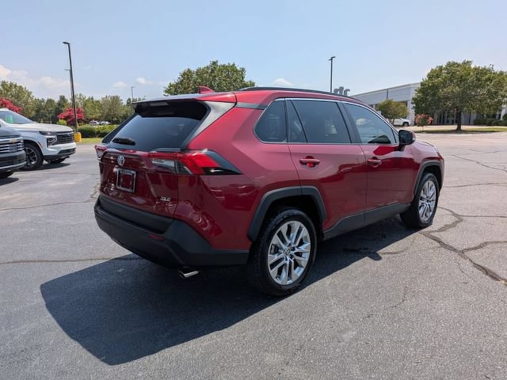 Used 2021 Toyota RAV4 XLE Premium SUV