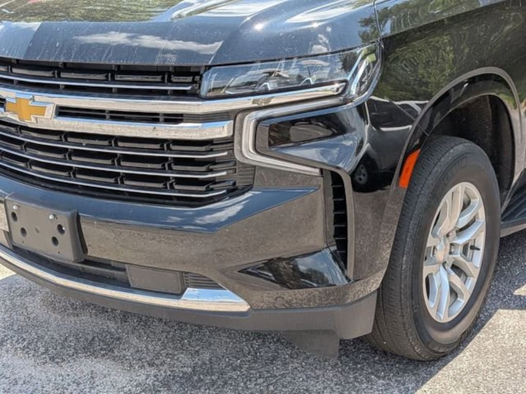 Used 2024 Chevrolet Suburban LT SUV