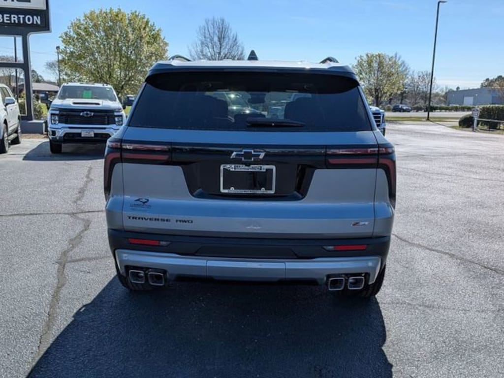 New 2026 Chevrolet Traverse Z71 SUV