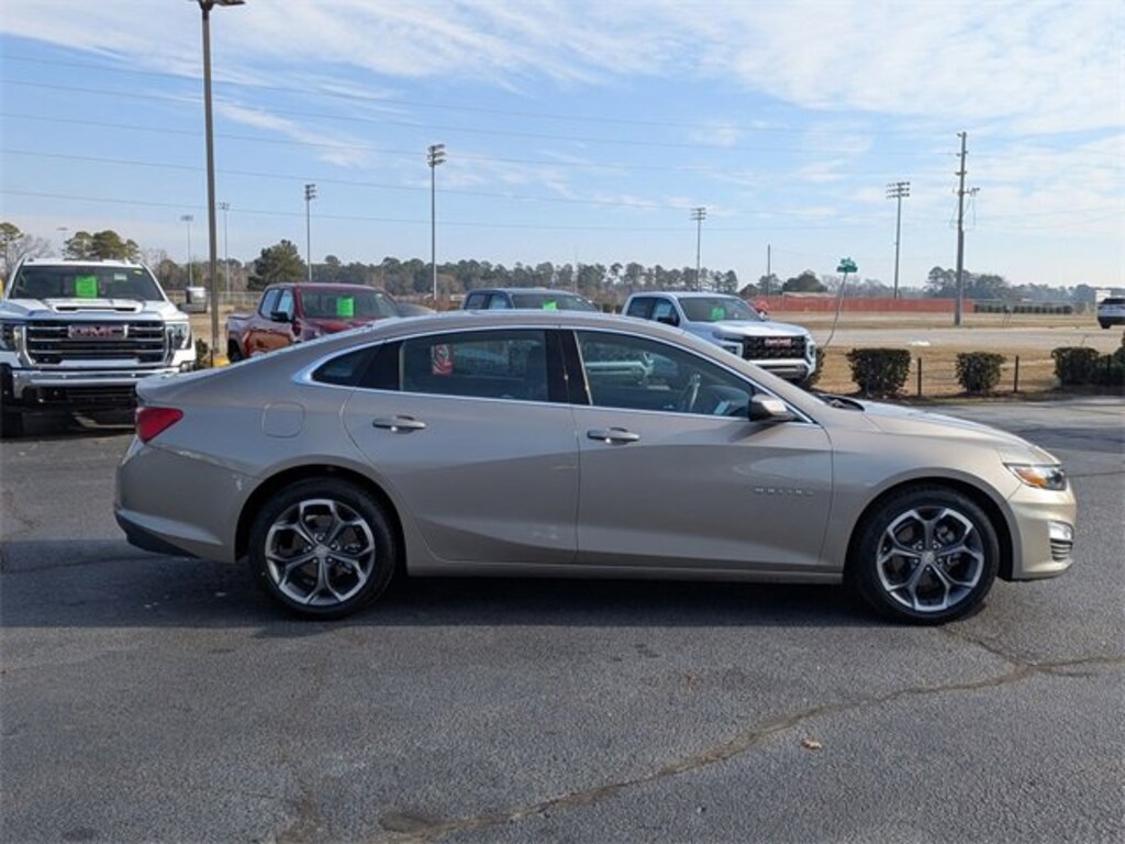 Used 2024 Chevrolet Malibu 1LT Car