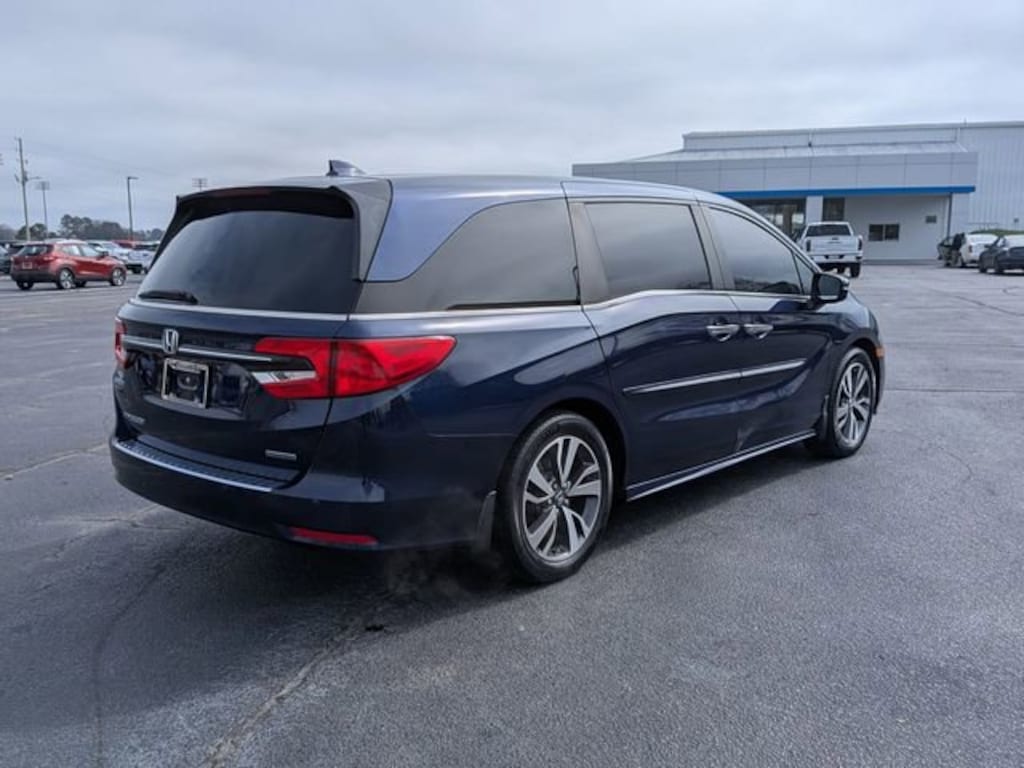Used 2023 Honda Odyssey Touring