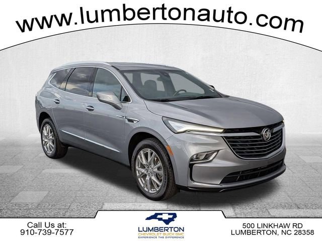 2024 Buick Enclave Essence's photo