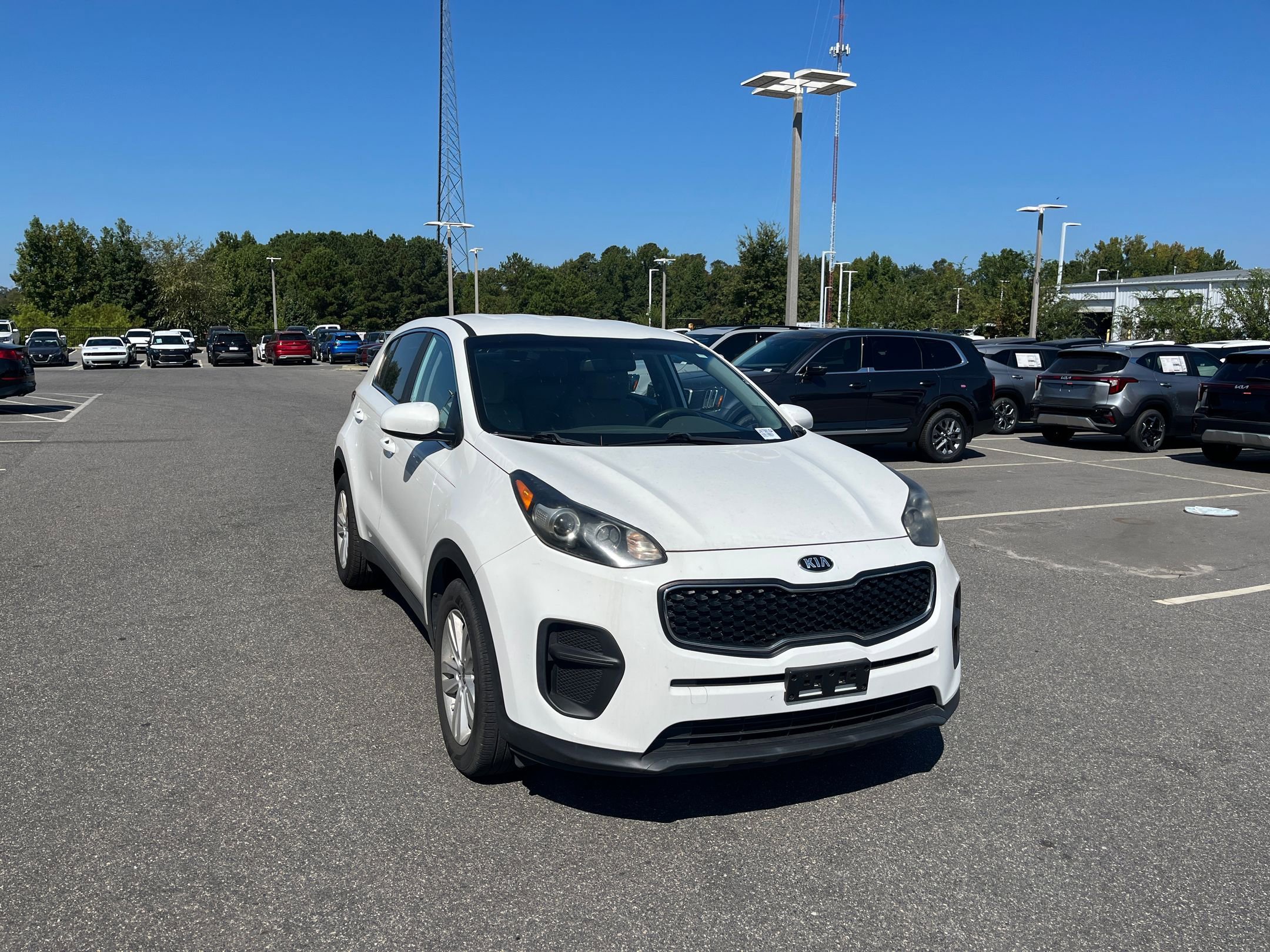 2019 Kia Sportage LX photo 2