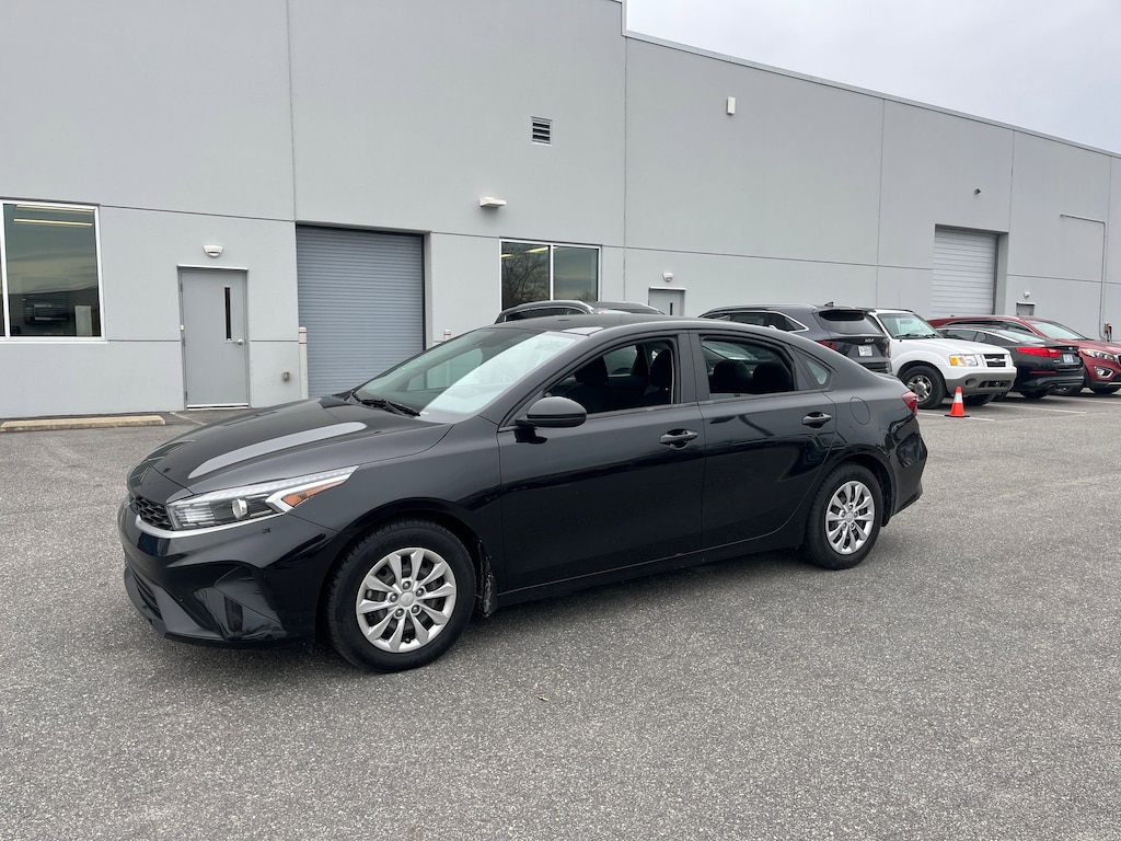 Certified 2022 Kia Forte FE Sedan