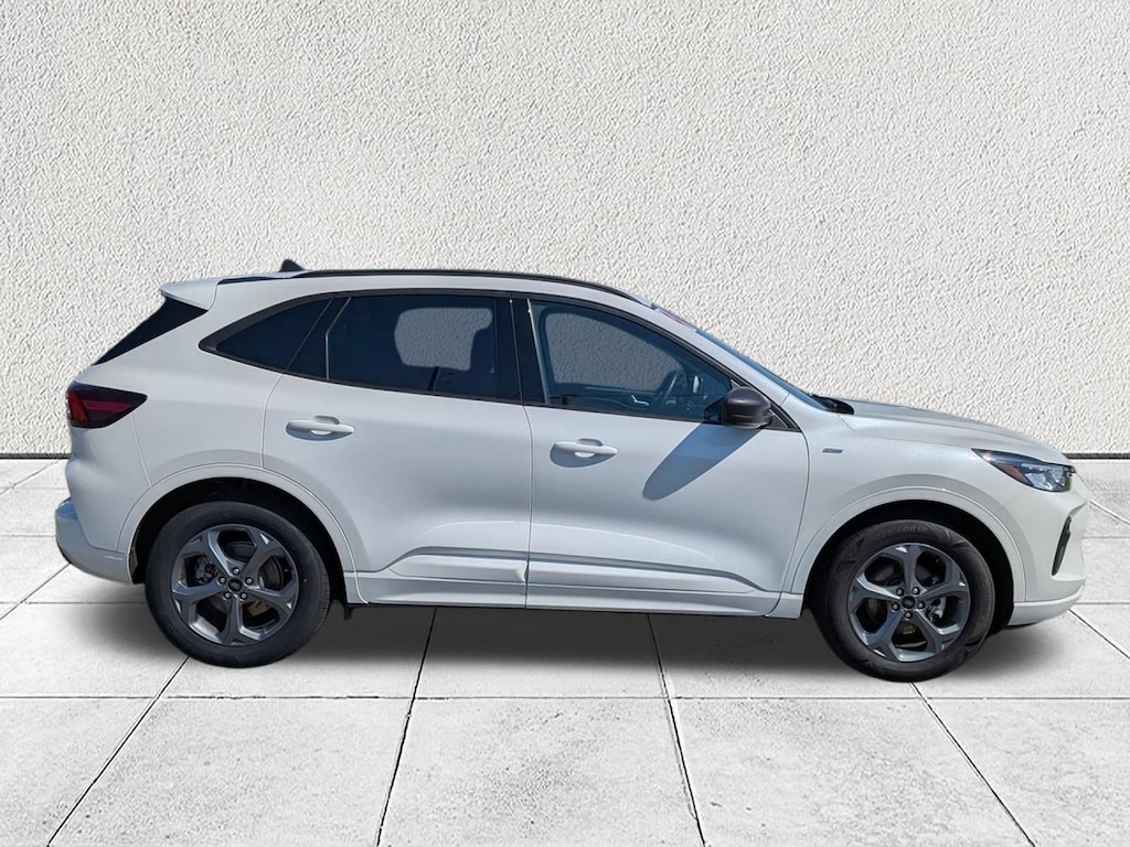 Used 2024 Ford Escape ST-Line SUV