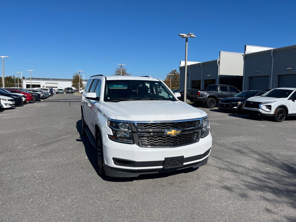 Used 2018 Chevrolet Suburban LT SUV