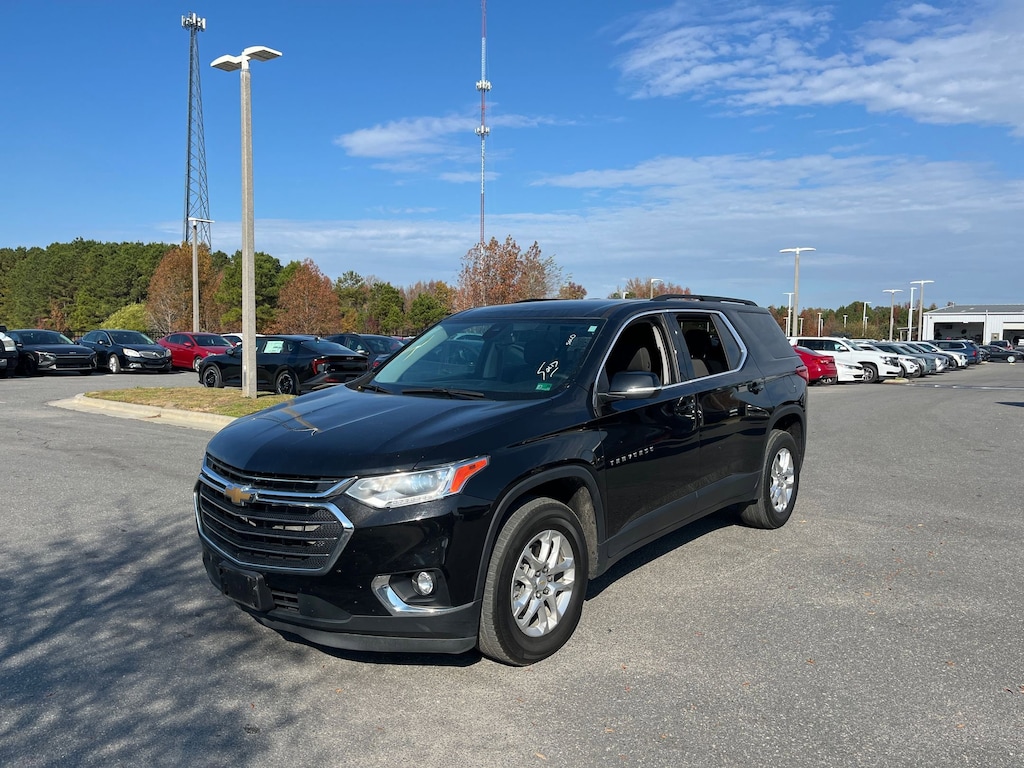 Used 2021 Chevrolet Traverse LT Cloth w/1LT SUV