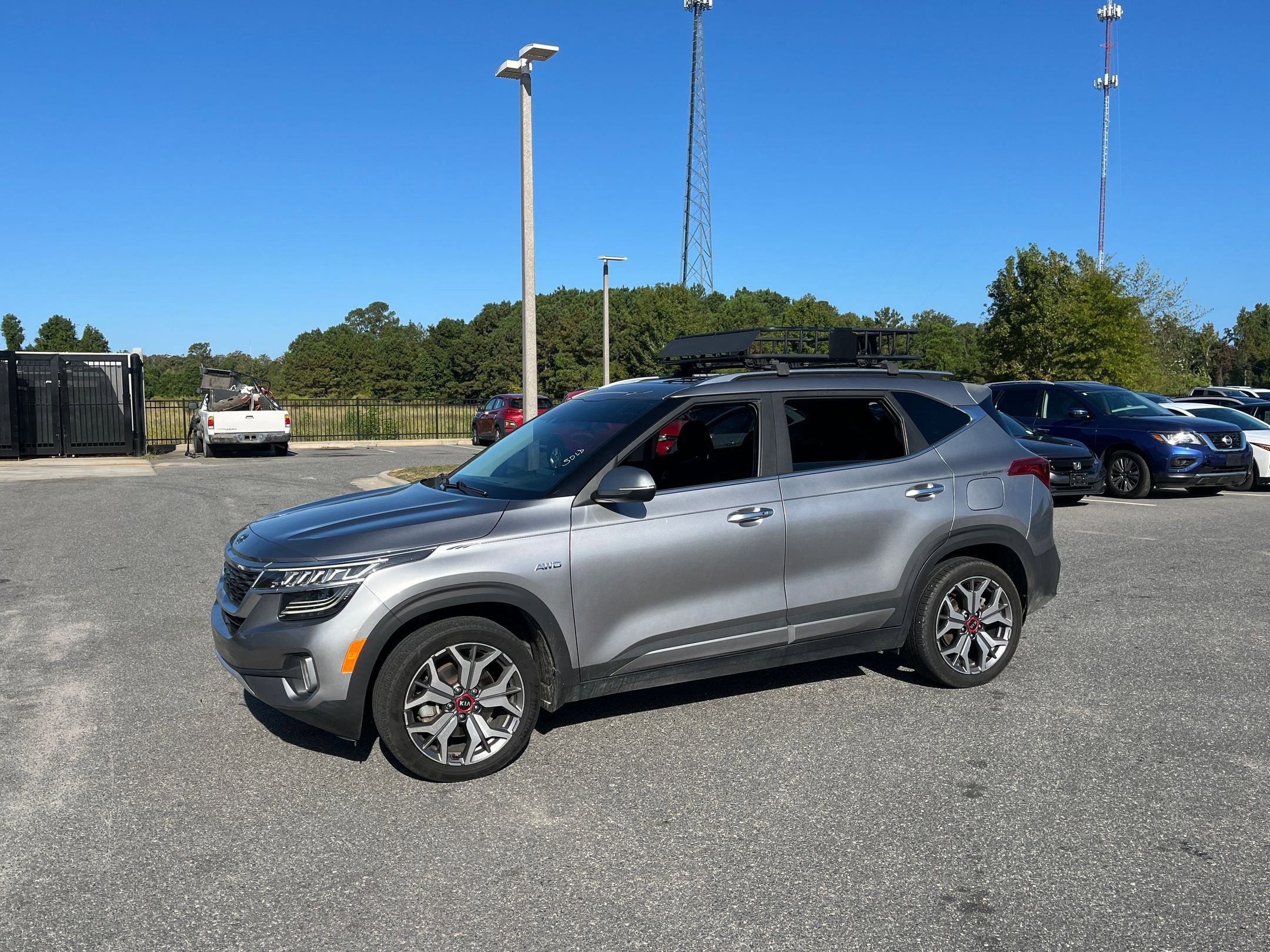 2021 Kia Seltos SX photo 4