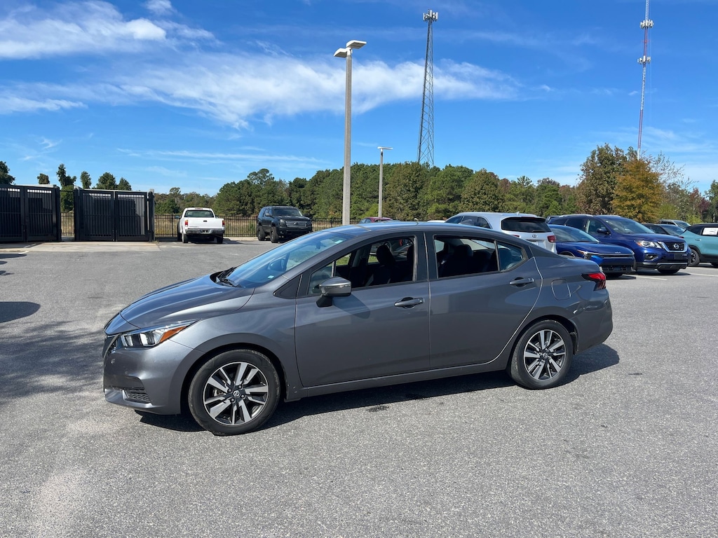 Used 2021 Nissan Versa 1.6 SV Sedan
