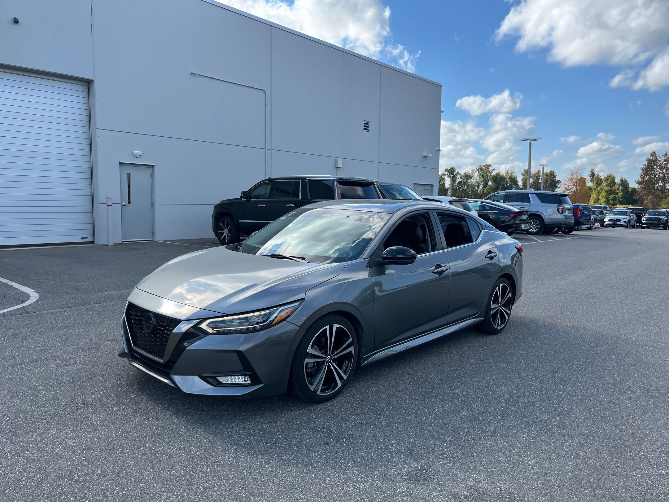 2020 Nissan Sentra SR photo 4