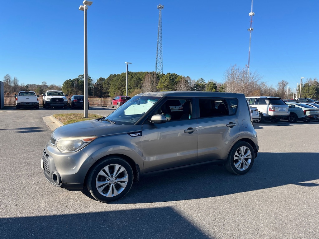 Used 2015 Kia Soul + FWD Hatchback