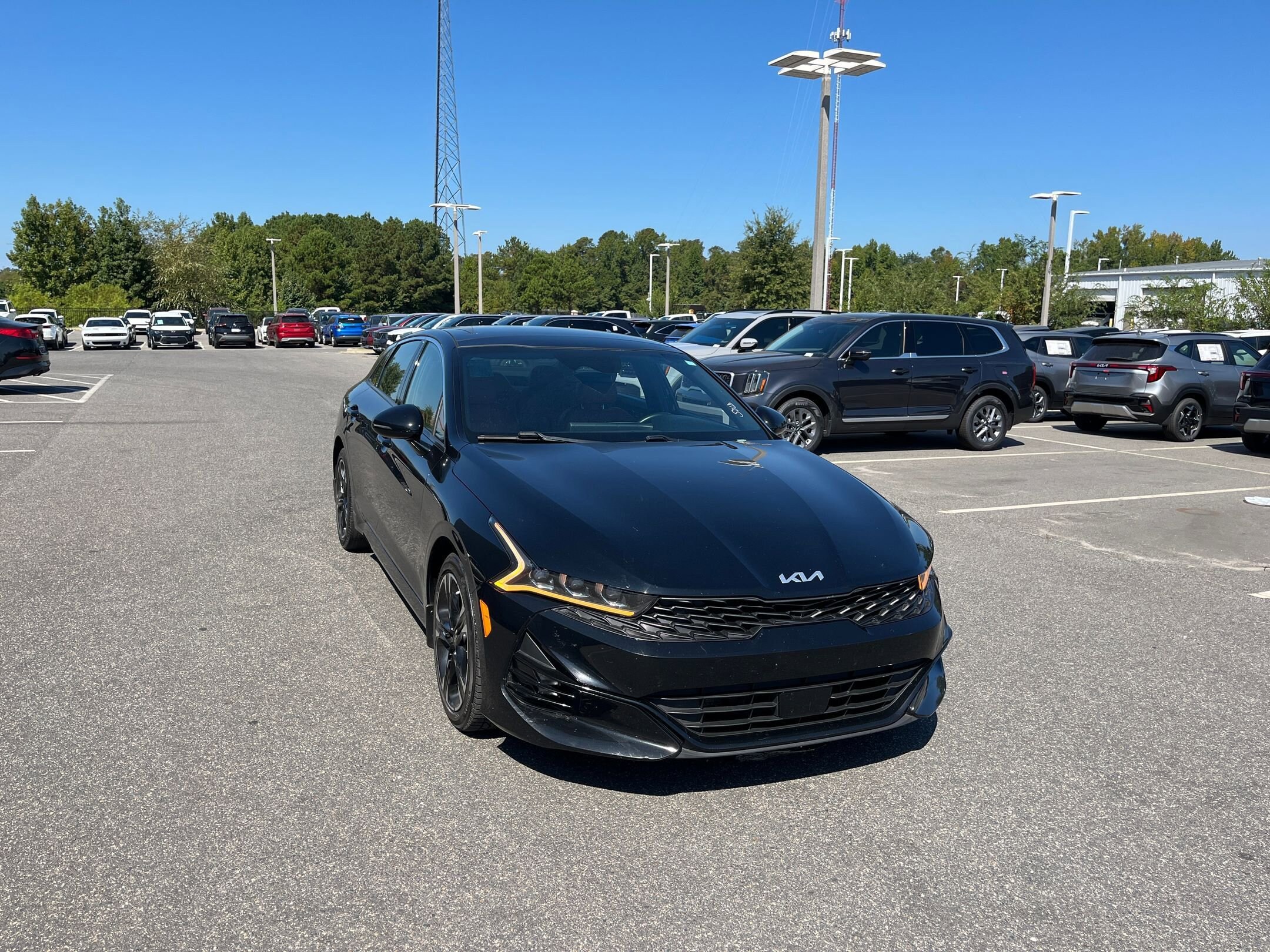 2022 Kia K5 GT-Line photo 2
