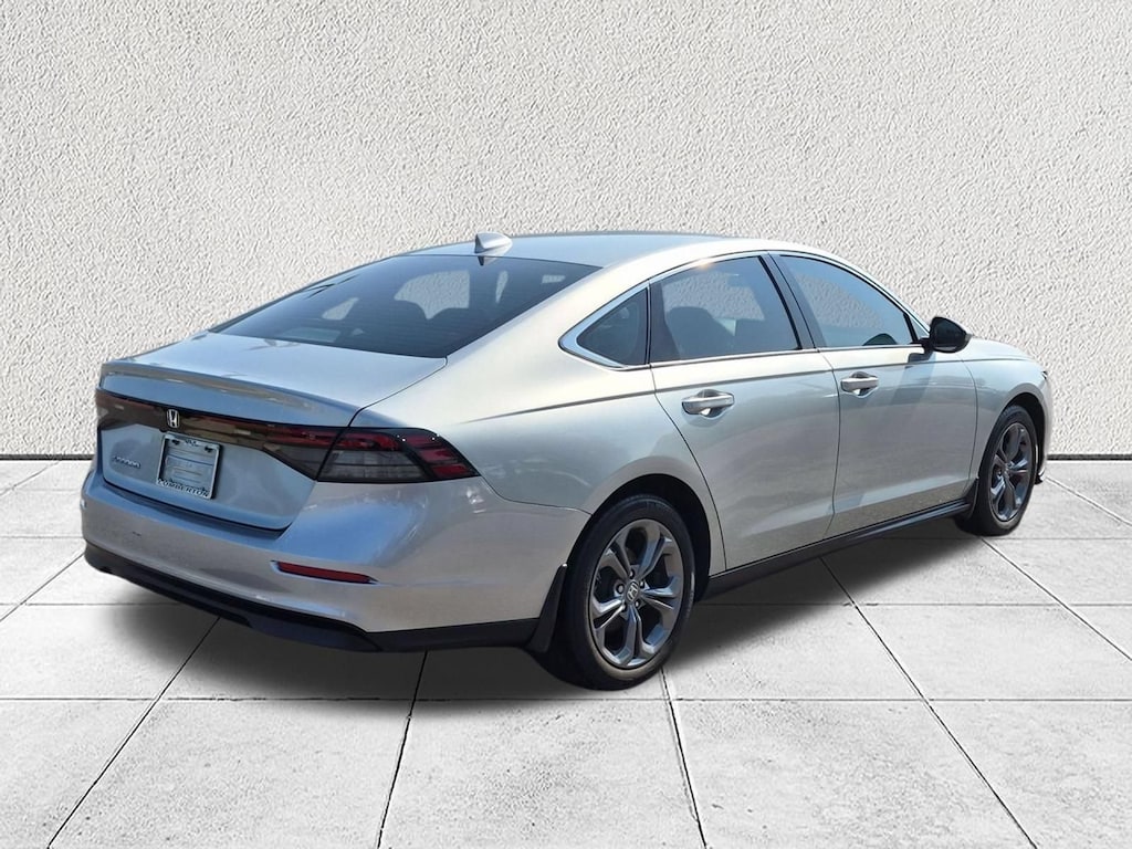 Used 2024 Honda Accord EX Sedan