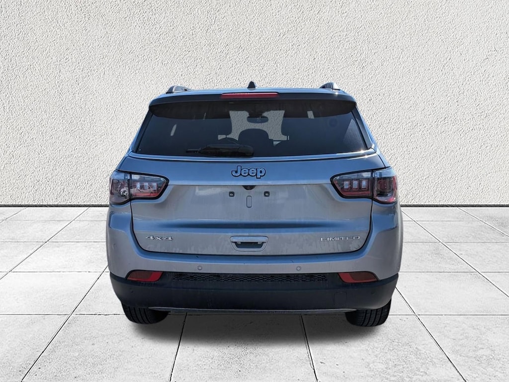 Used 2024 Jeep Compass Limited SUV