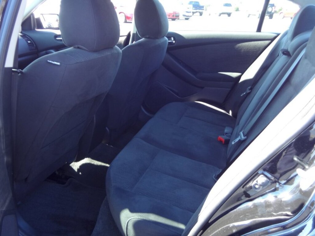 Used 2012 Nissan Altima 2.5 Sedan