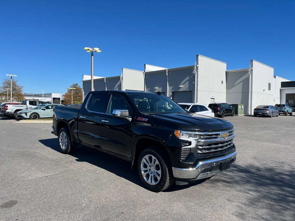 Used 2023 Chevrolet