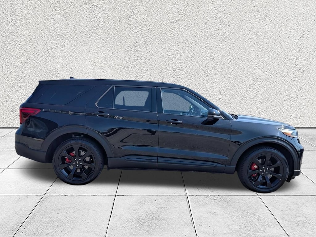Used 2022 Ford Explorer ST SUV
