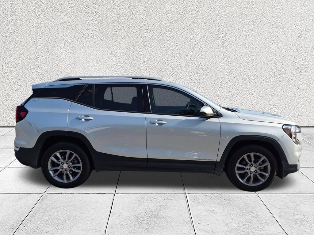 Used 2022 GMC