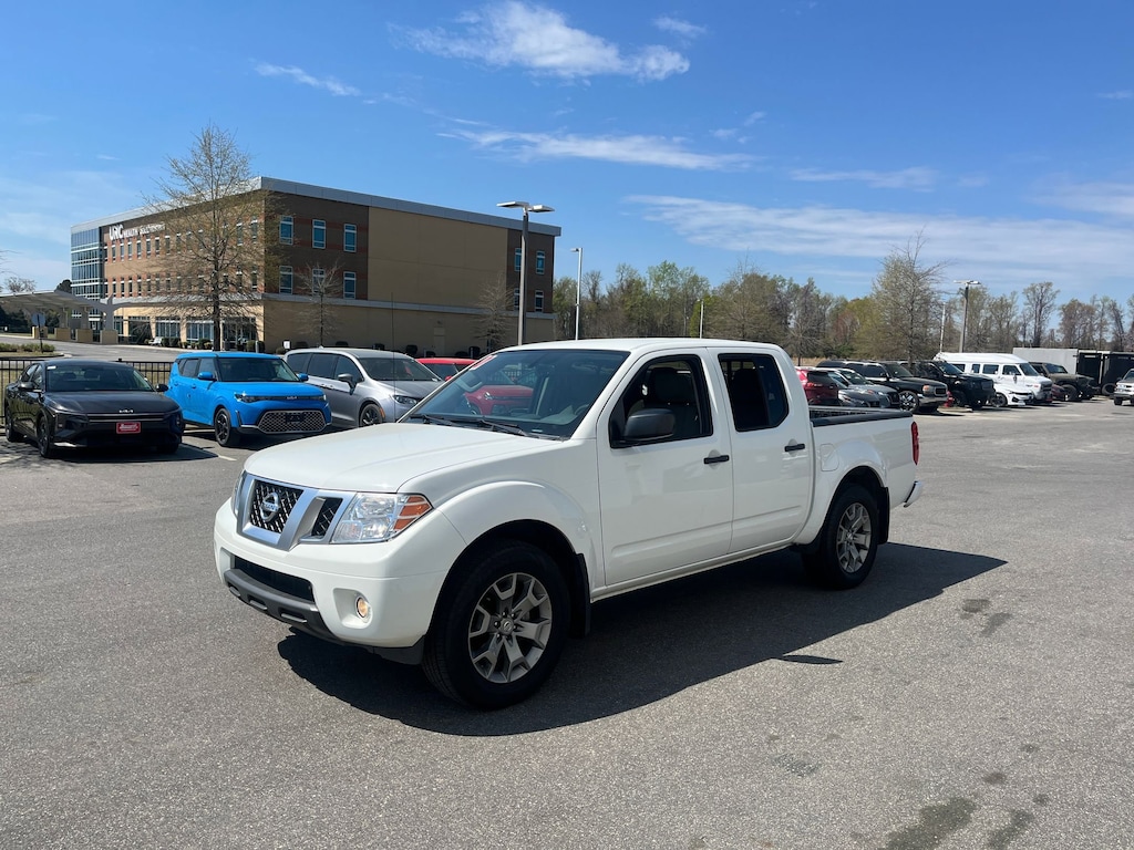 Used 2020 Nissan Frontier SV Truck Crew Cab