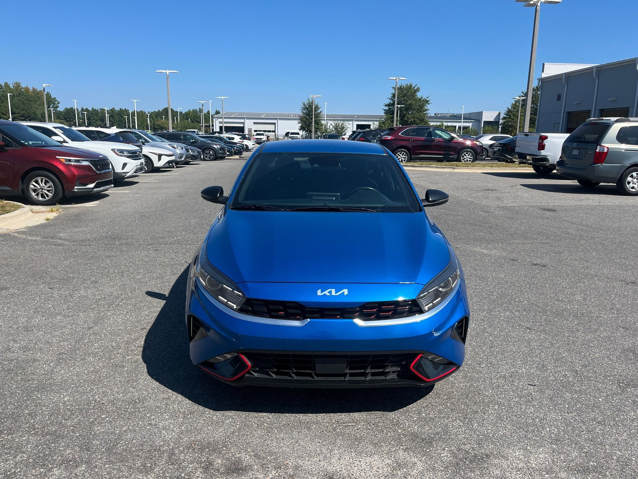 2023 Kia Forte GT-Line photo 2