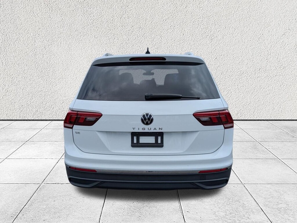 Used 2024 Volkswagen Tiguan 2.0T SE SUV