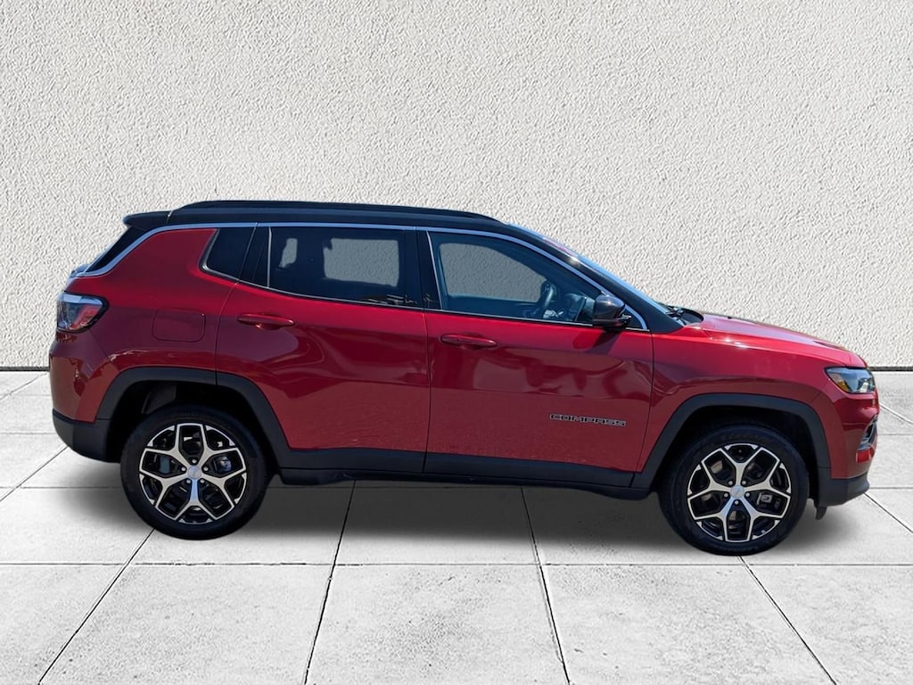 Used 2024 Jeep Compass Limited SUV