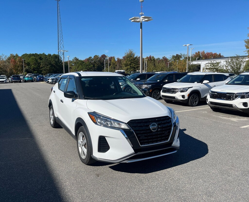 Used 2021 Nissan Kicks S SUV