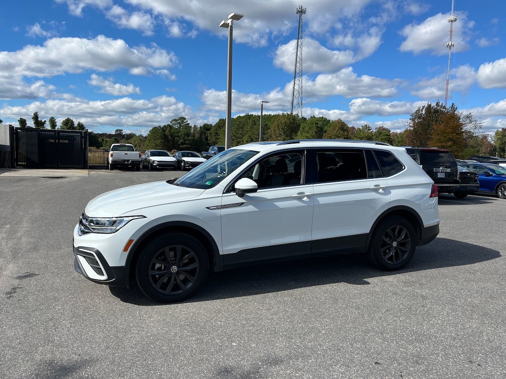 Used 2024 Volkswagen Tiguan 2.0T SE SUV