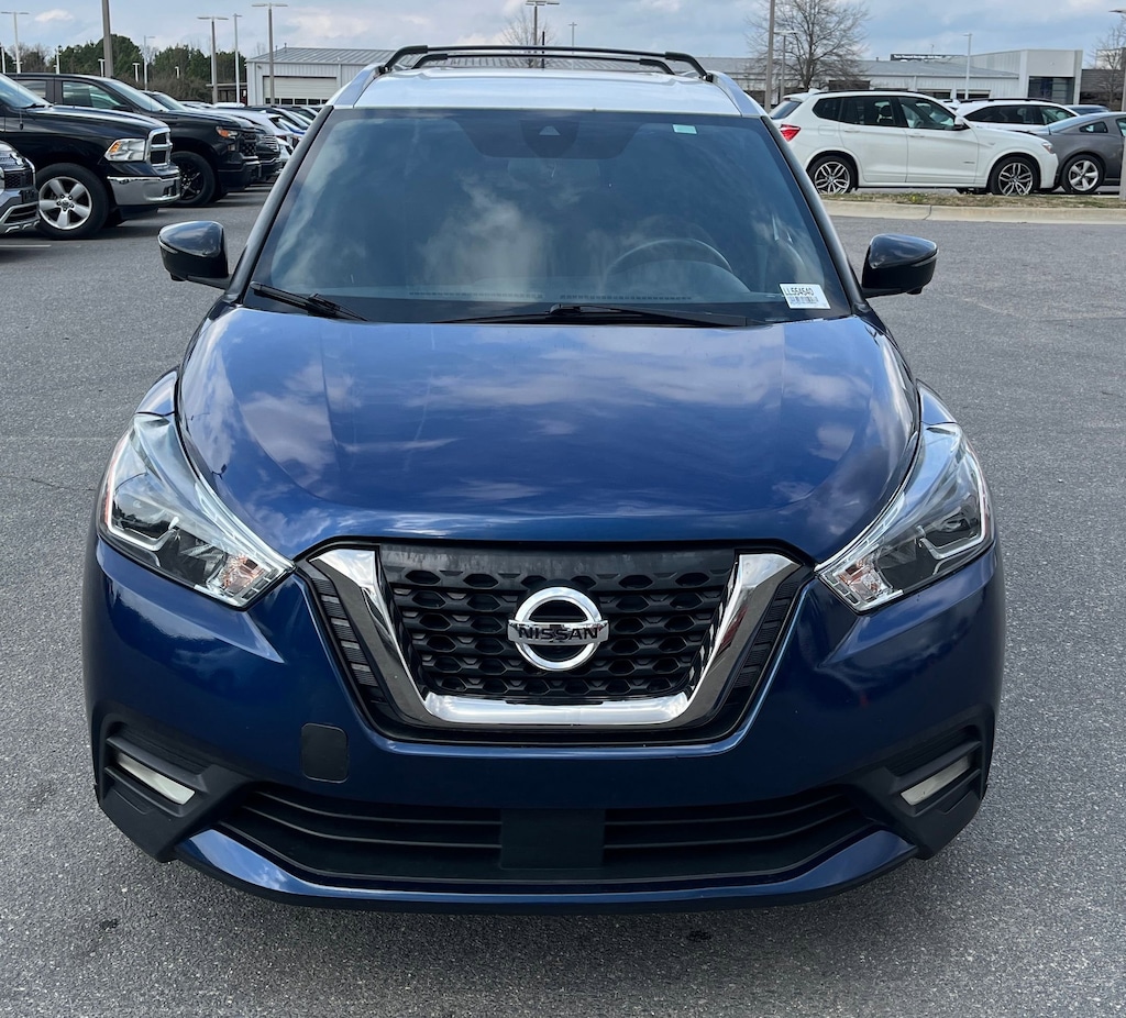 Used 2020 Nissan Kicks SR SUV