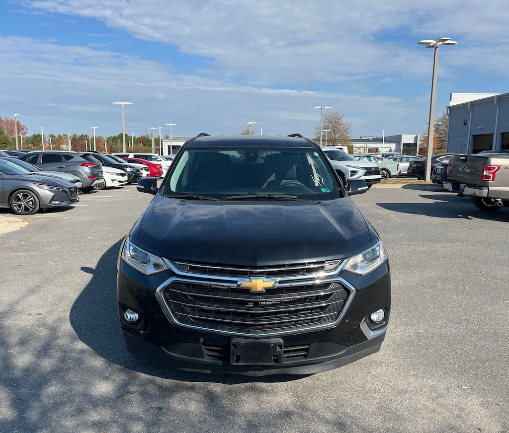 Used 2021 Chevrolet Traverse LT Cloth w/1LT SUV