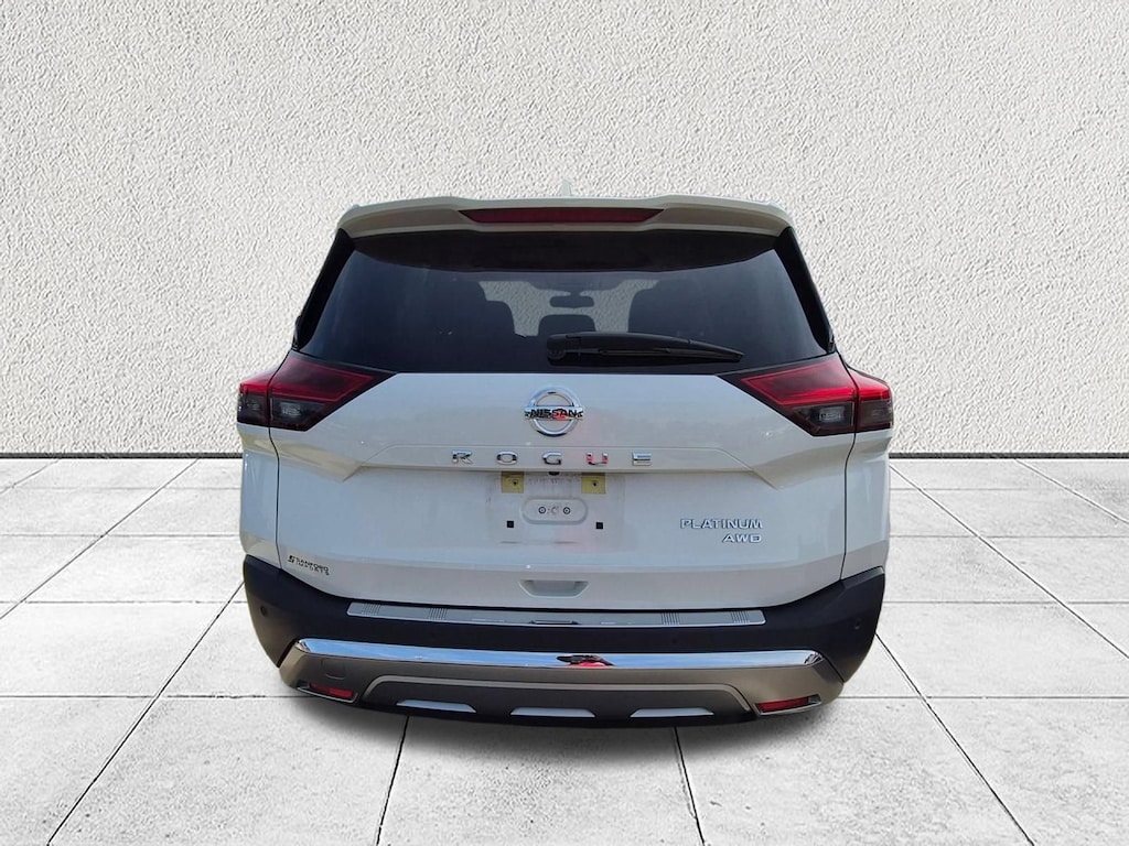 Used 2021 Nissan Rogue Platinum SUV