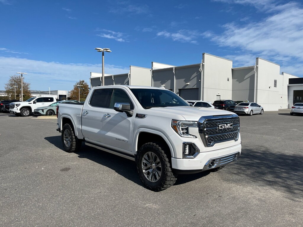 Used 2021 GMC