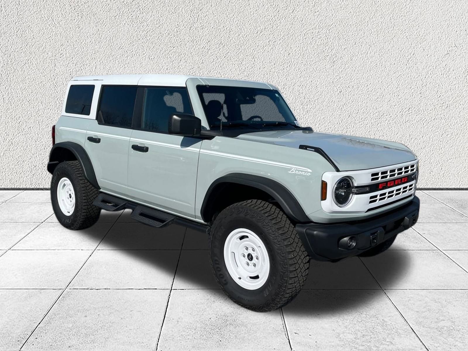 2024 Ford Bronco SUV 