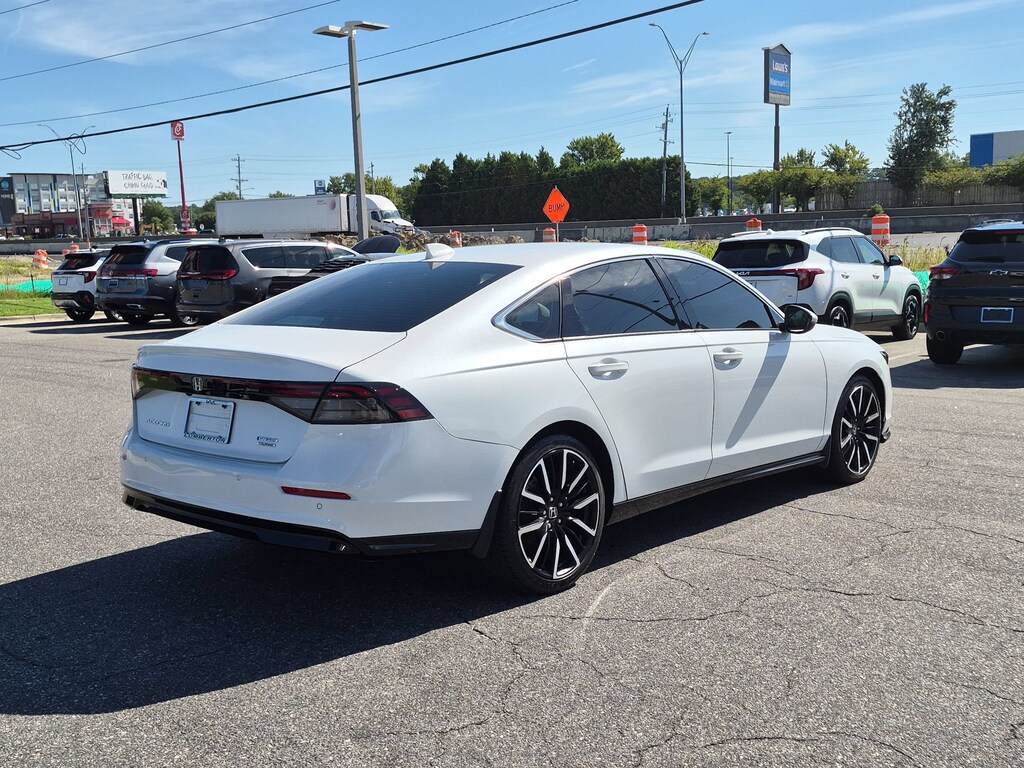 Used 2023 Honda Accord Hybrid Touring Sedan