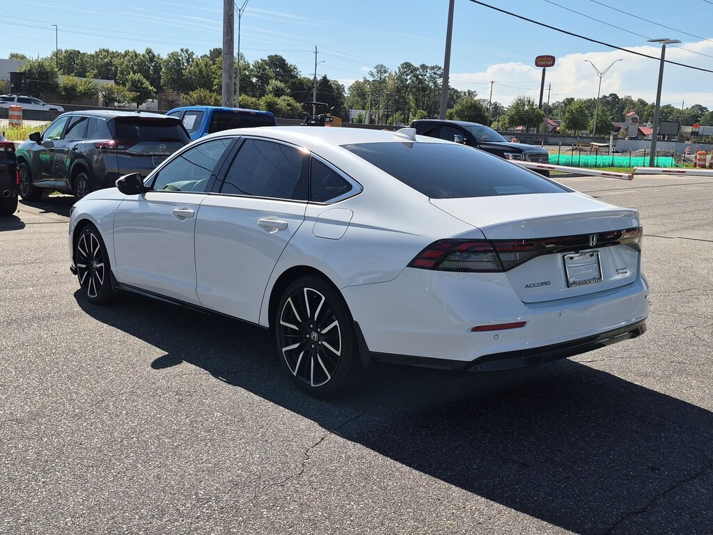 Used 2023 Honda Accord Hybrid Touring Sedan