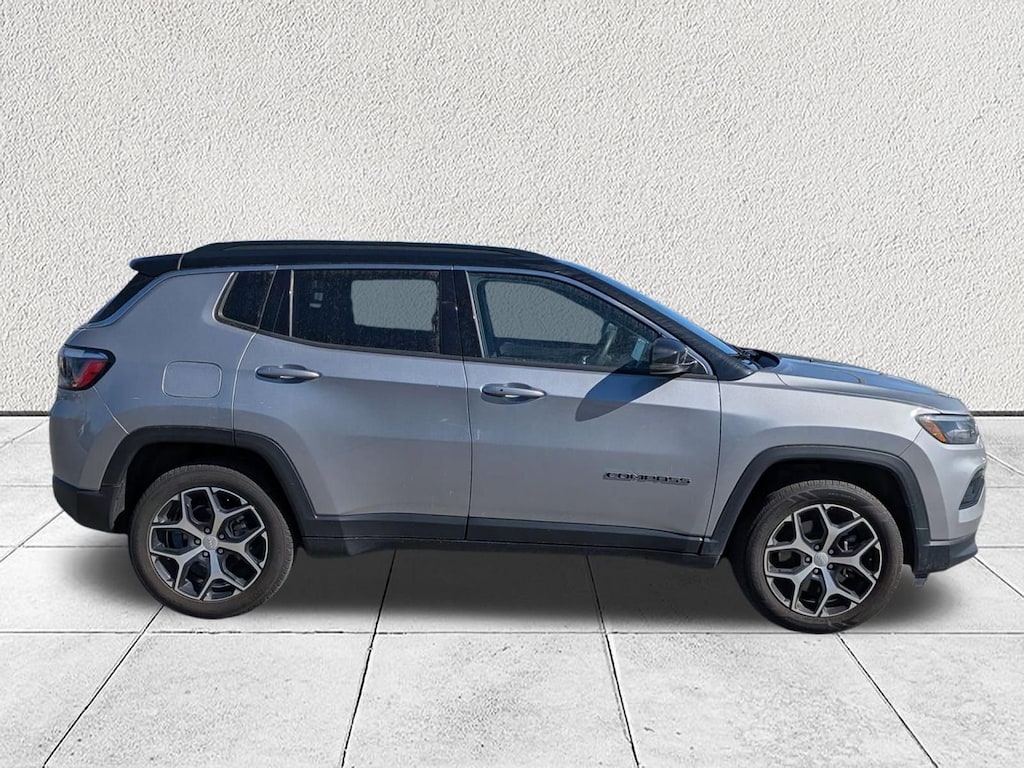 Used 2024 Jeep Compass Limited SUV