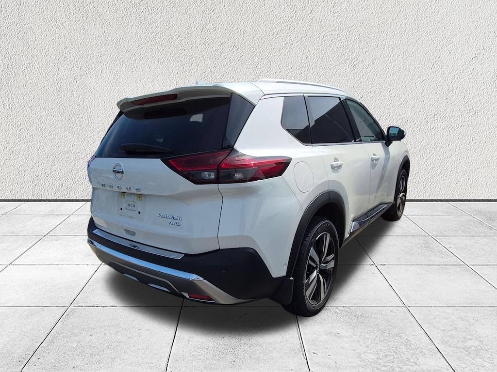 Used 2021 Nissan Rogue Platinum SUV