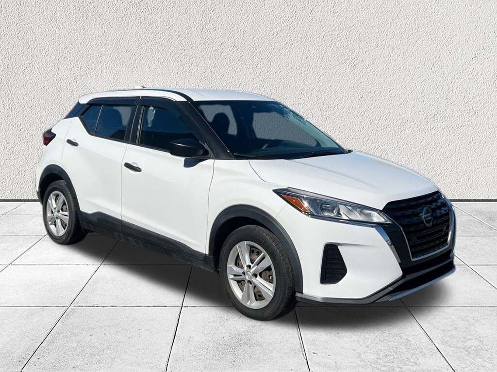 Used 2021 Nissan Kicks S SUV